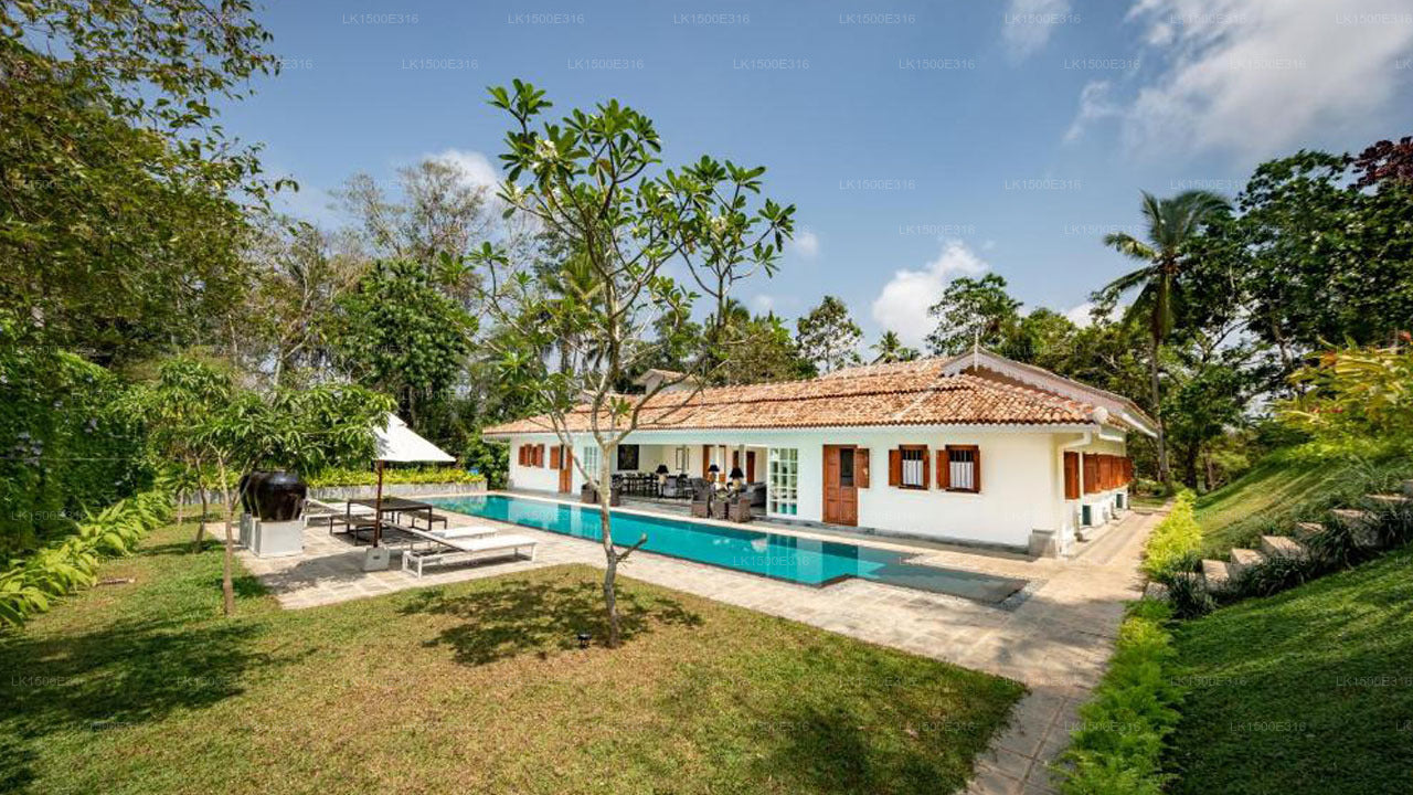 Taru Villas - Leela Walauwwa, Induruwa