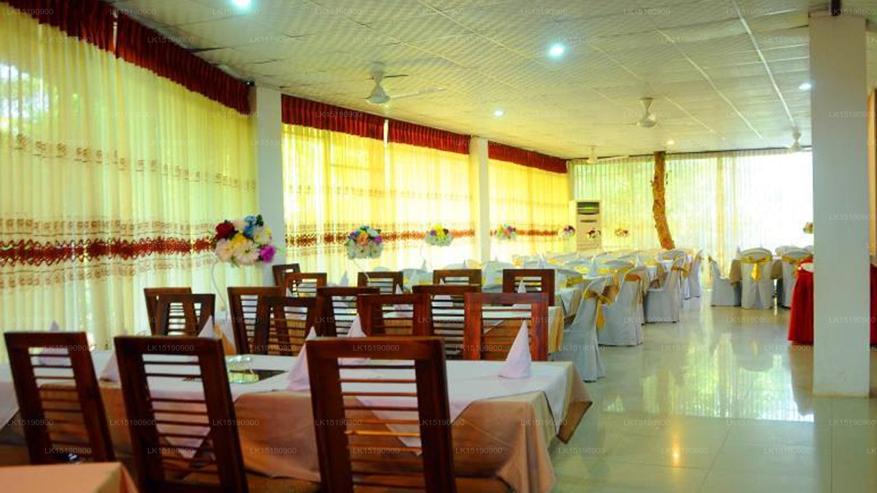 Happy Leoni Hotel, Anuradhapura