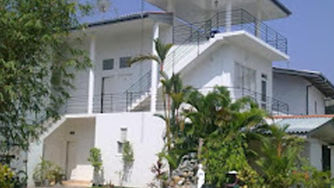 Hotel Bolgoda Park, Moratuwa