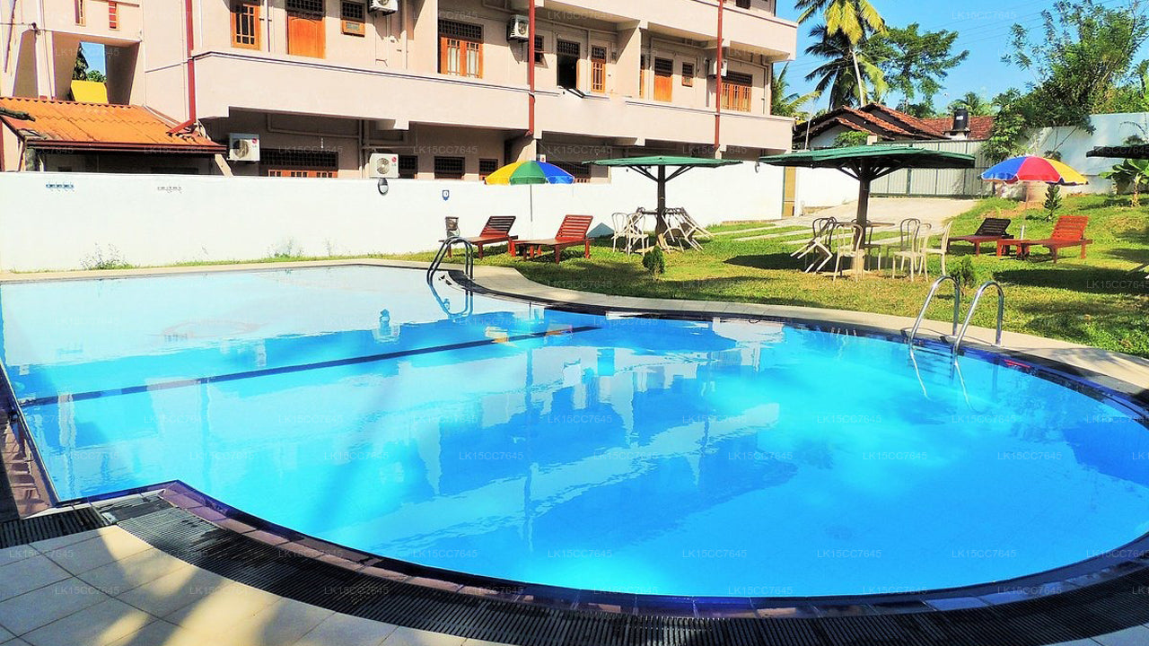 OYO 309 Green View Hotel, Katunayake