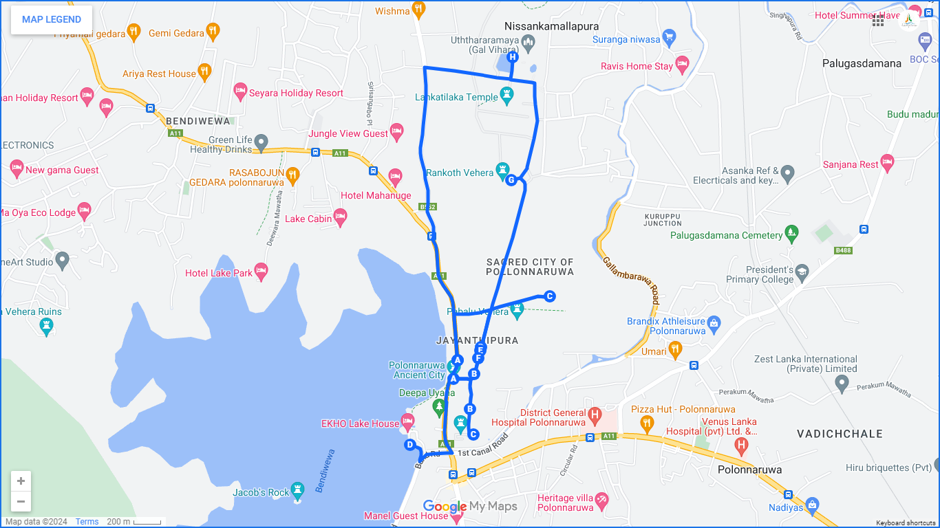 ポロンナルワから古代遺跡を巡るサイクリング