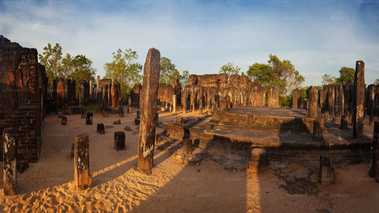 コロンボの古代遺産（2日間）