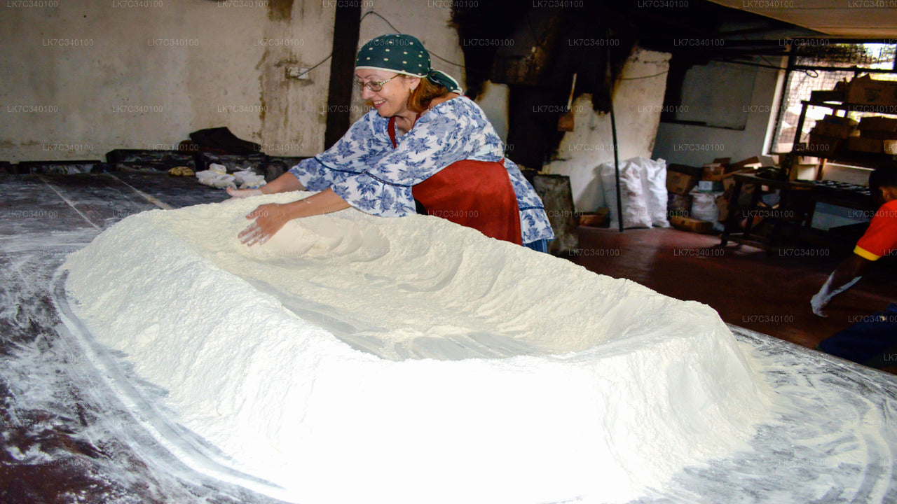 パナドゥラでのスリランカの伝統的なパン屋体験