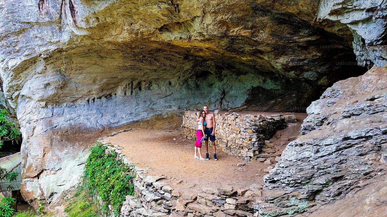 キトゥルガラからベレレナ洞窟を探索