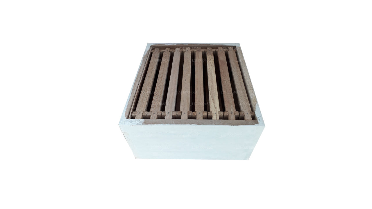 Lakpura ミツバチボックス 8 フレーム標準最高品質の木製ミツバチボックスすべての部品付き